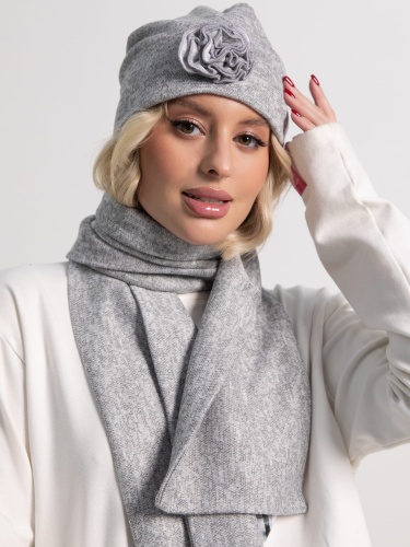 Комплект шапка и шарф (серый)